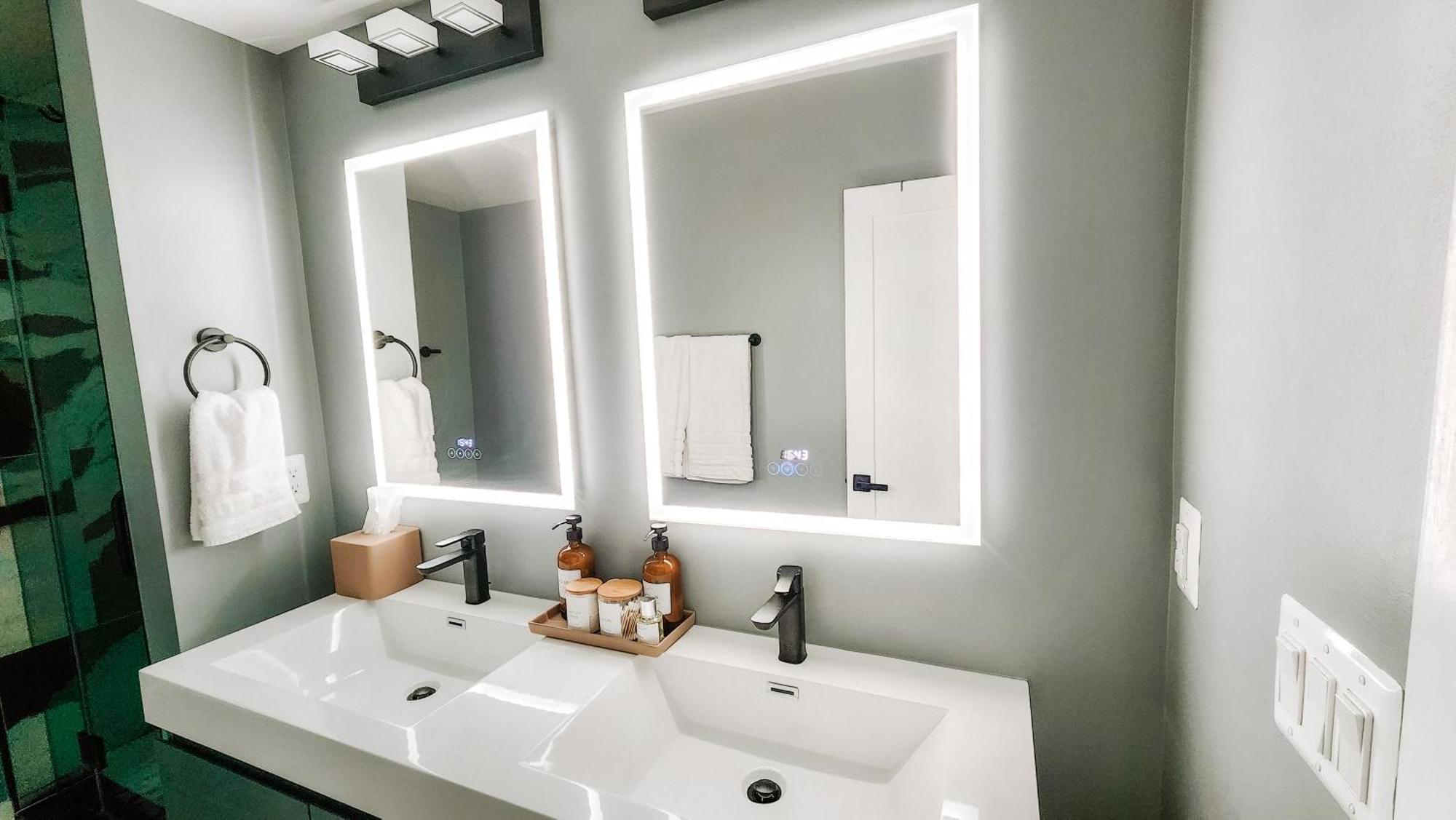 Private Modern Luxury Suite In Historic Stone Home Waszyngton Zewnętrze zdjęcie
